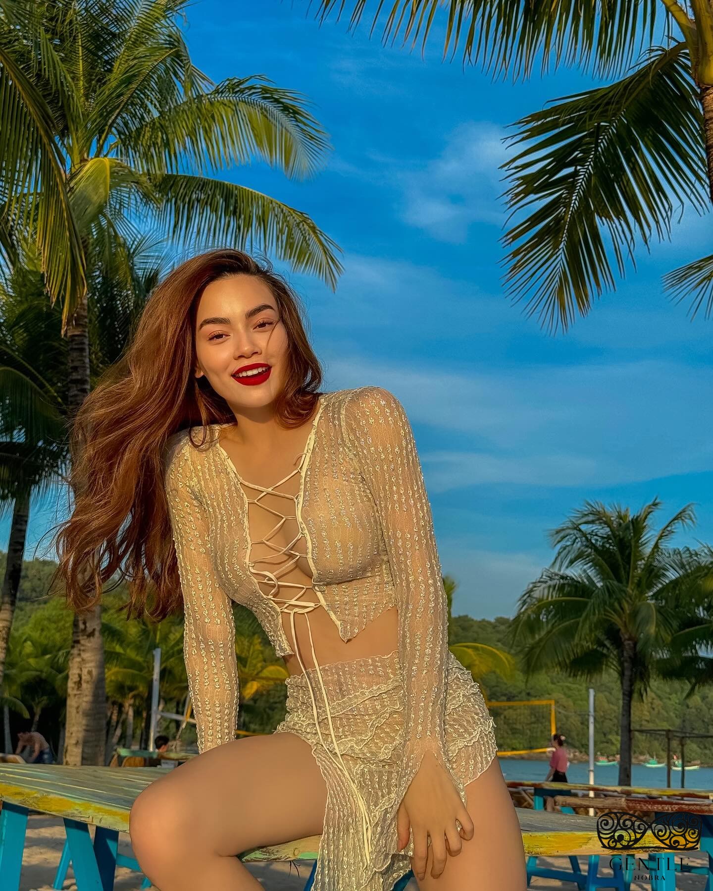 Hà Hồ Hồ Ngọc Hà bikini 2