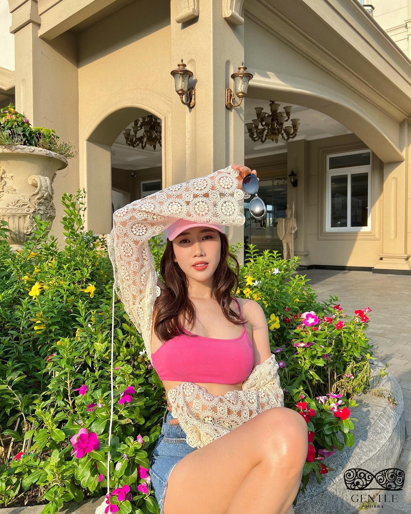 Lê Huỳnh Thúy Ngân bikini gợi cảm4