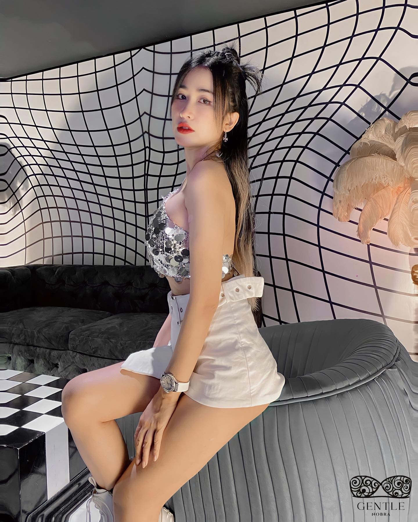 49+ ảnh DJ Trang Moon mặc bikini sexy khoe hàng cực cháy 18 ảnh DJ Trang Moon sexy nhất 4