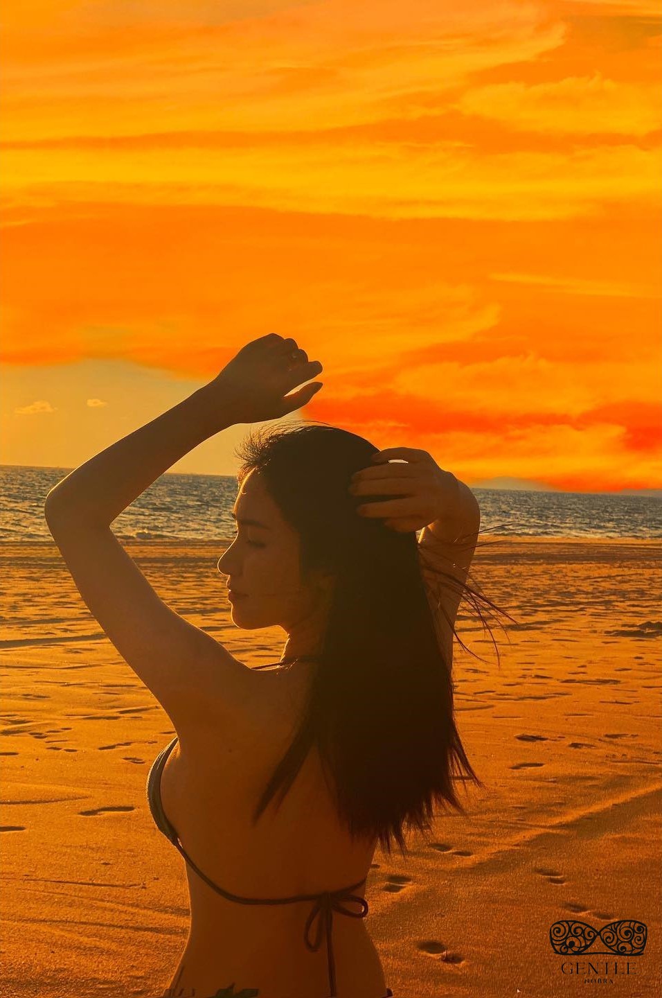 55+ ảnh ca sĩ Hòa Minzy mặc bikini khoe body mẹ đơn thân 24 Hòa Minzy mặc bikini 2