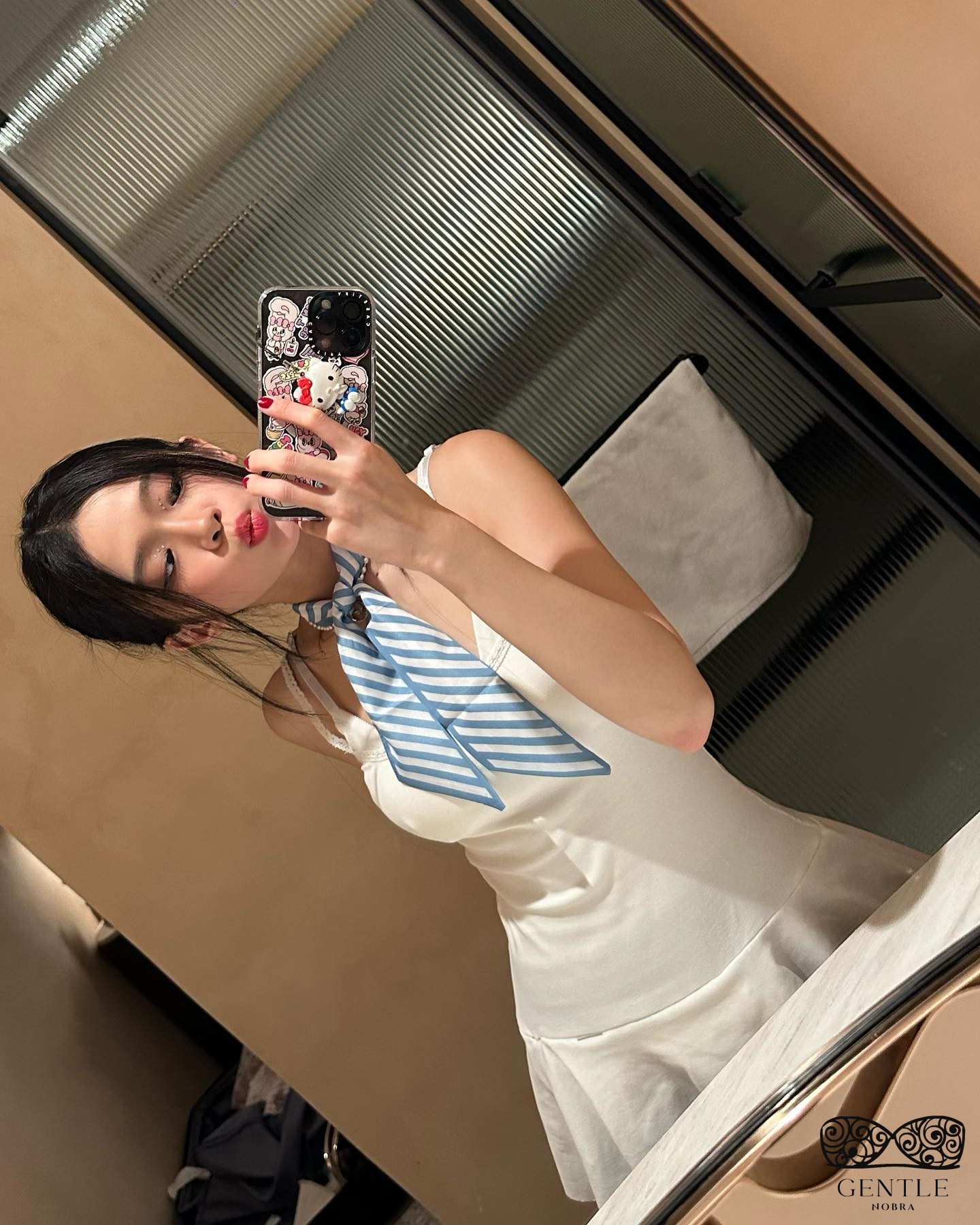 ảnh hotgirl linh ka sexy mới nhất 5