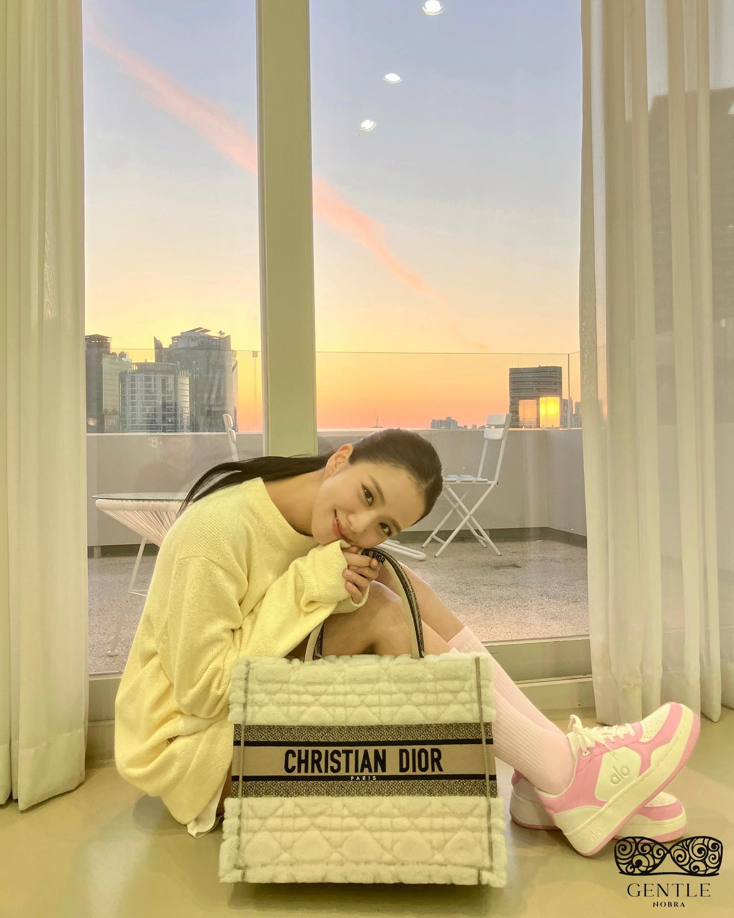 ảnh Jisoo mặc bikini 2