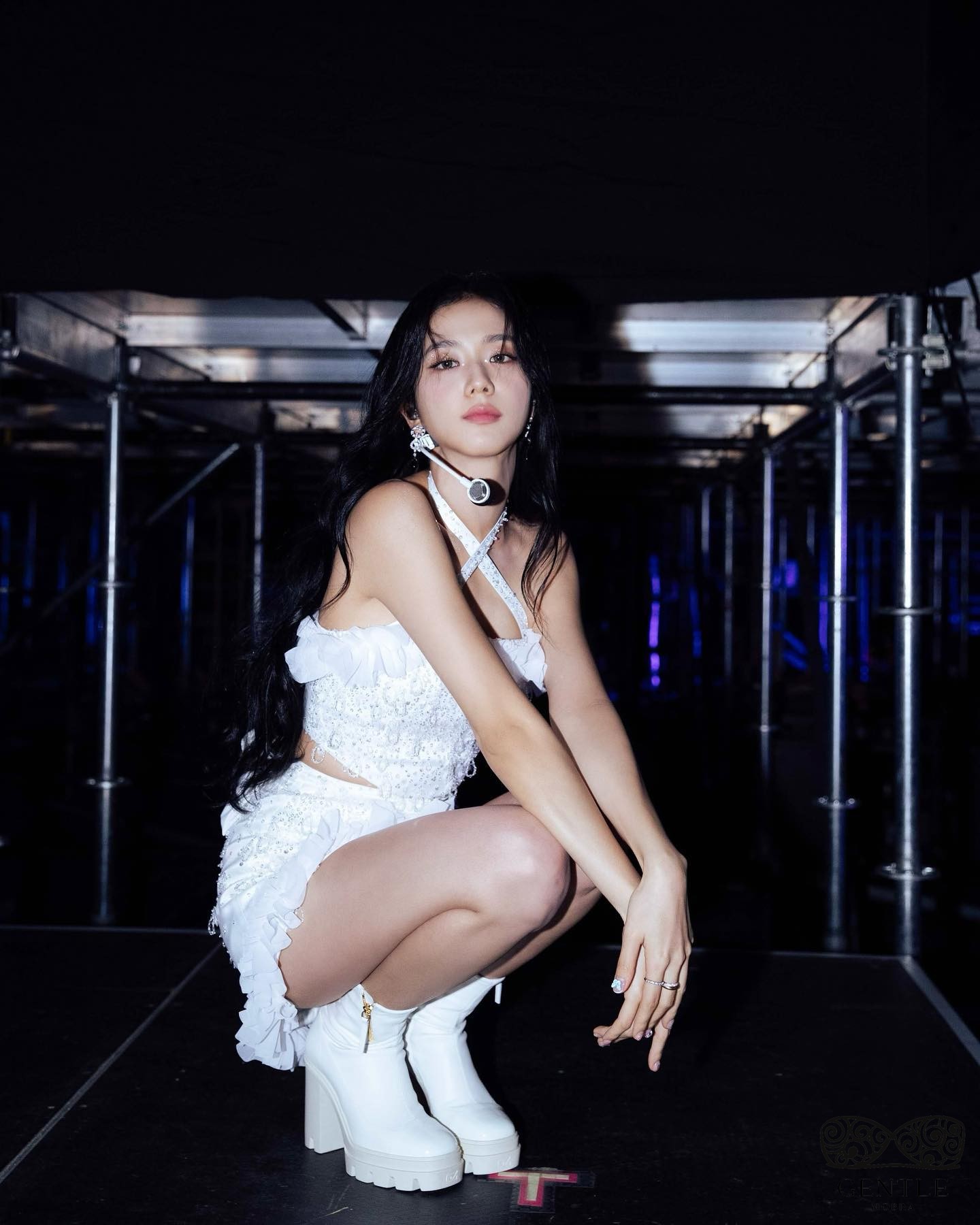 Jisoo Blackpink bikini 5