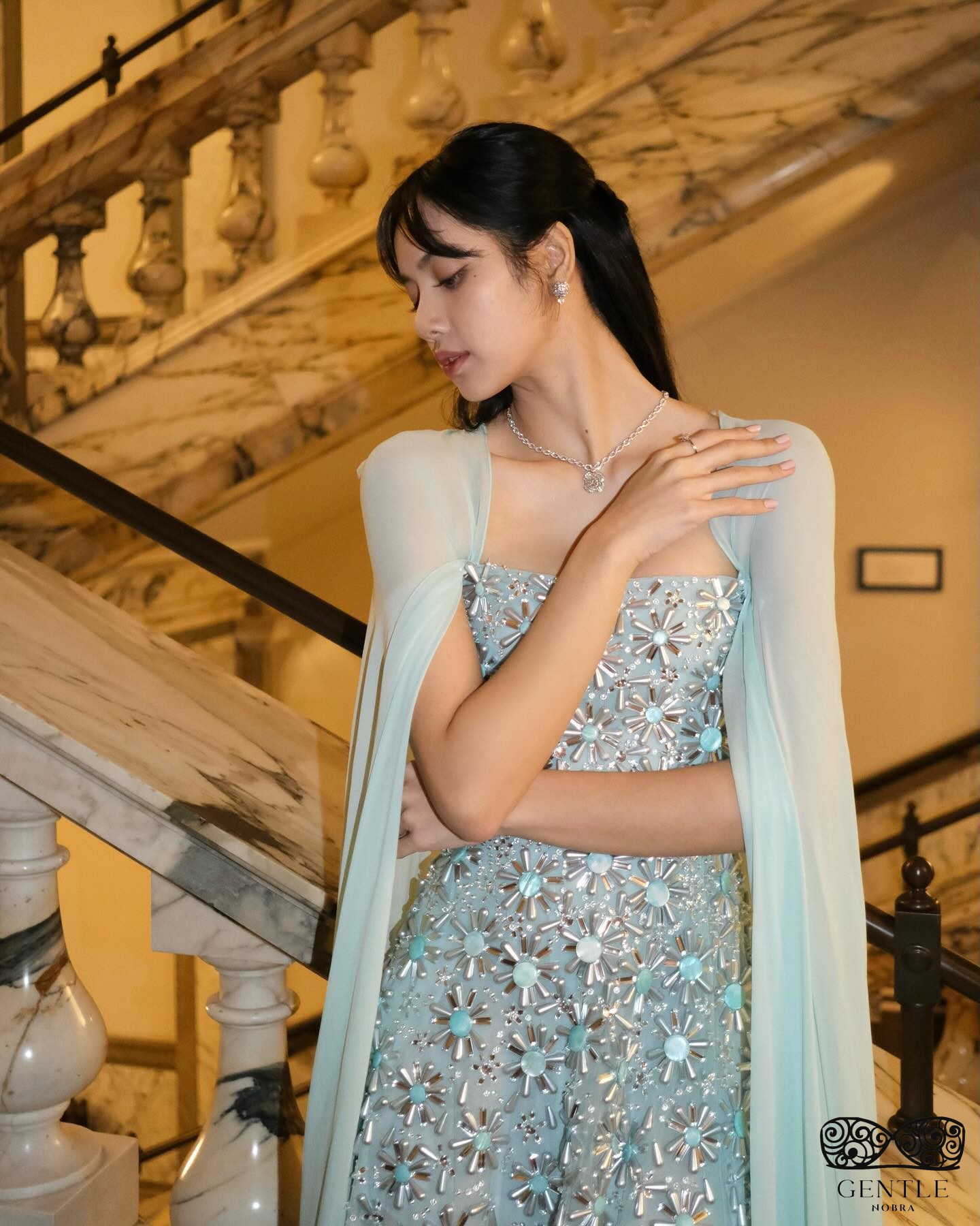 Ảnh Lisa black pink sexy nhất 3