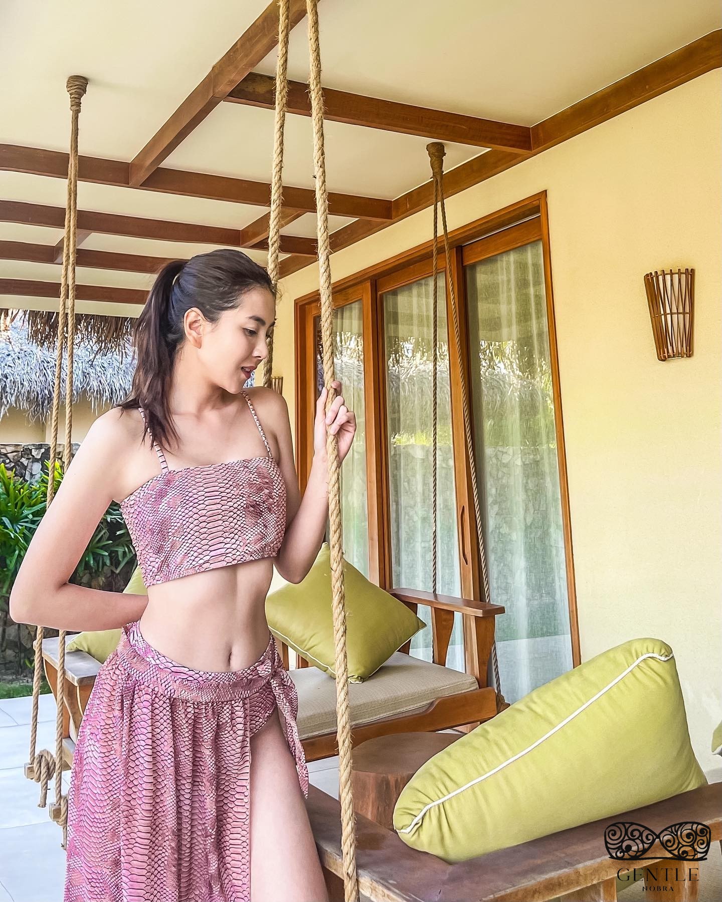 mc mai ngọc bikini