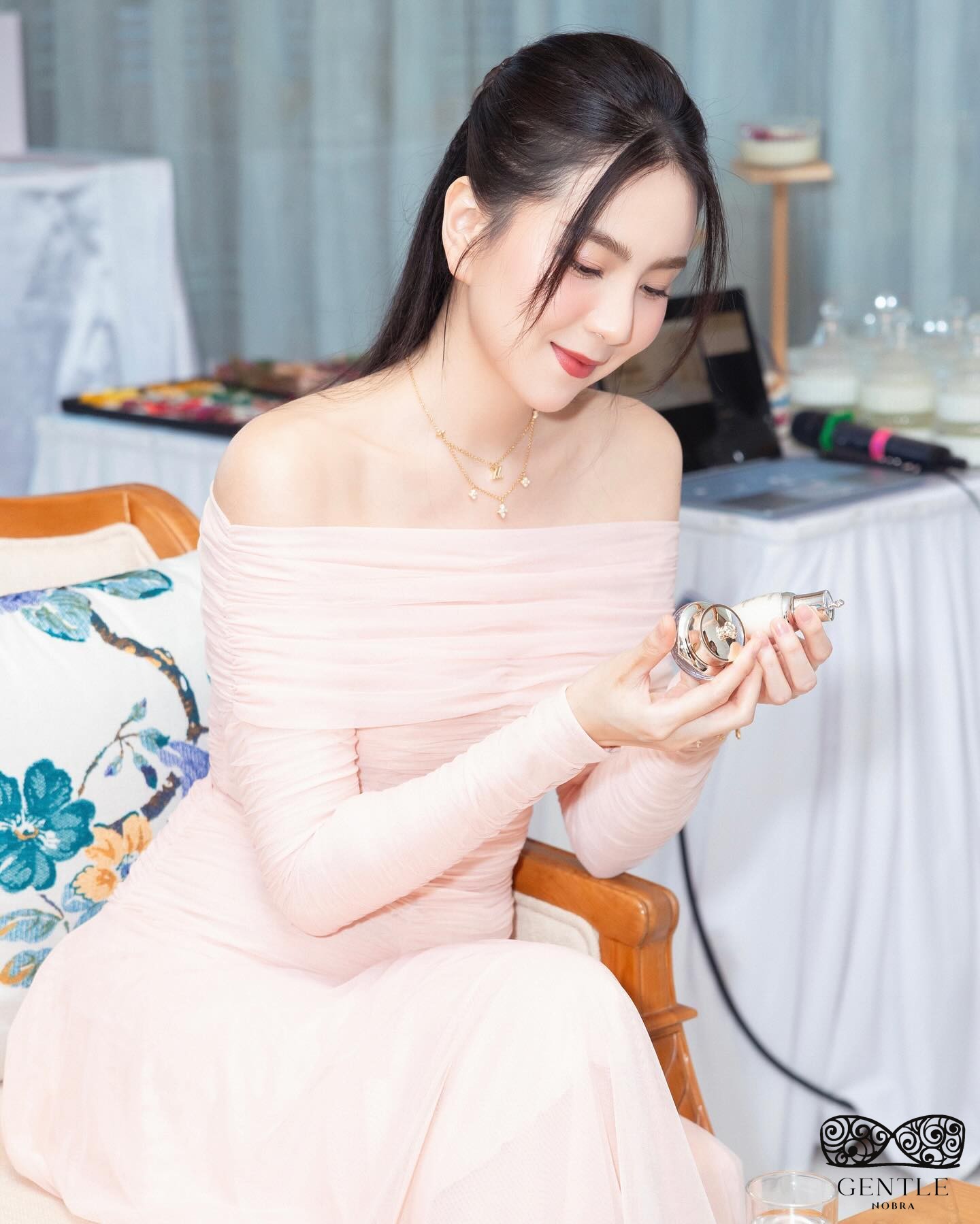 ảnh mc mai ngọc sexy xinh đẹp