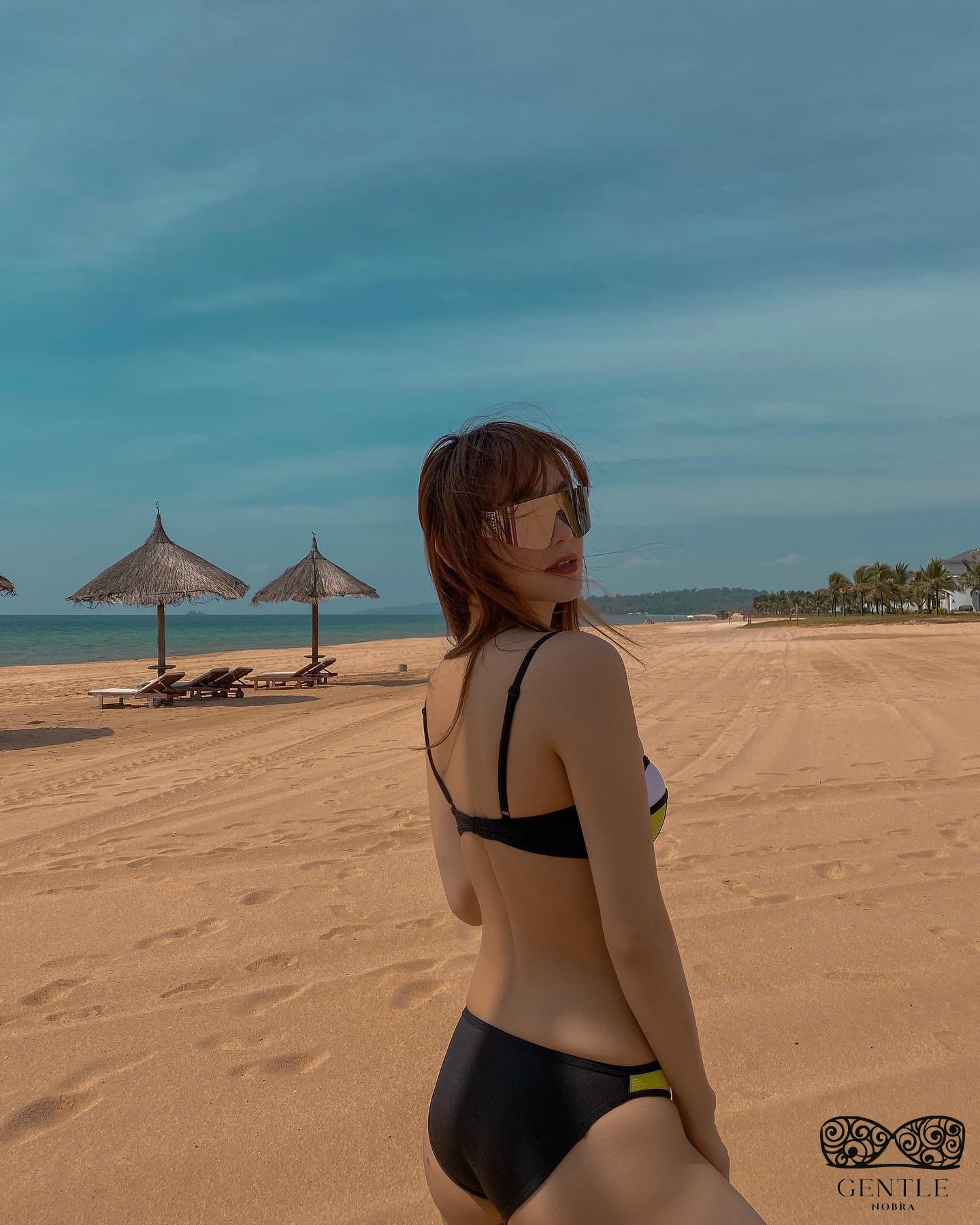 89+ ảnh Minh Hằng bikini khoe body nóng bỏng vạn người mê 22 Ảnh diễn viên Minh Hằng mặc bikini đẹp nhất 2